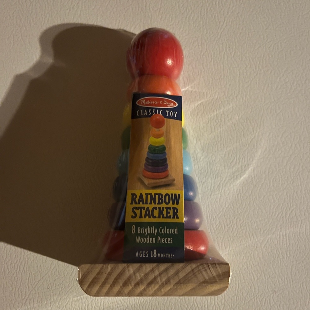Rainbow stacker